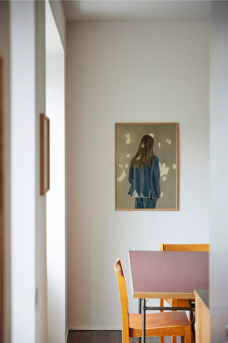licht und schatten von jonna valtner gerahmtes wandbild