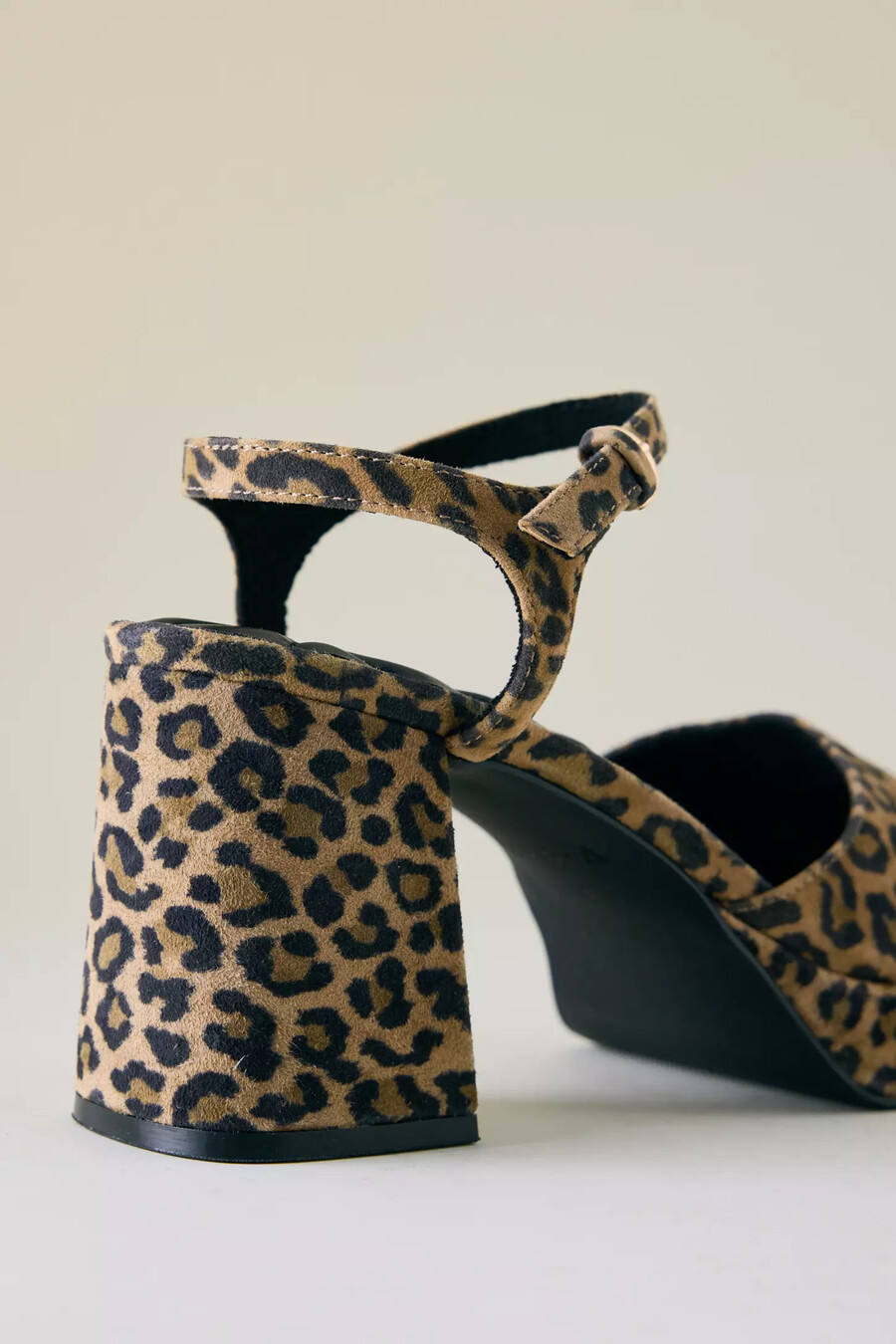 kelsi dagger edna leopard plateau-heels