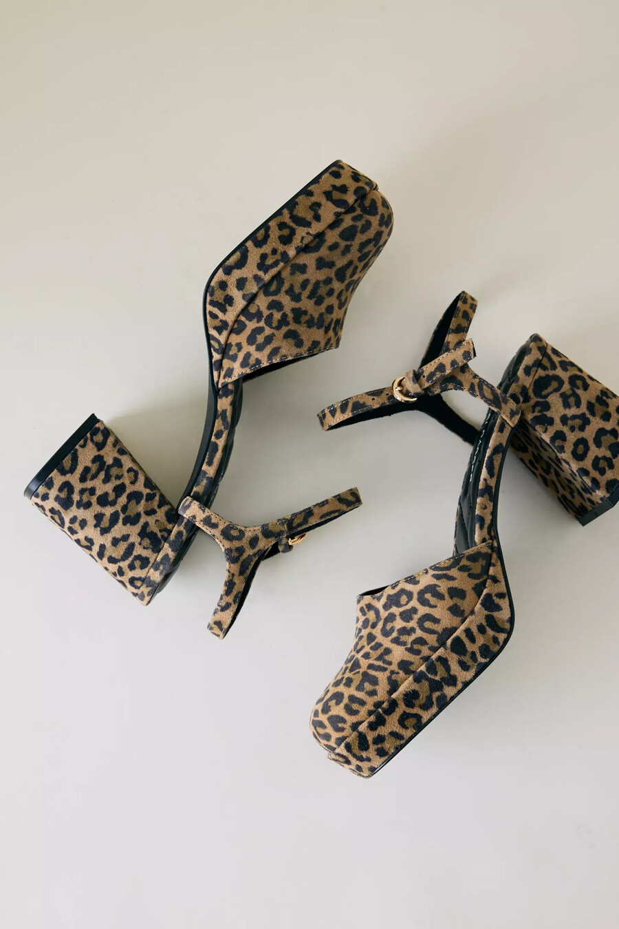 kelsi dagger edna leopard plateau-heels
