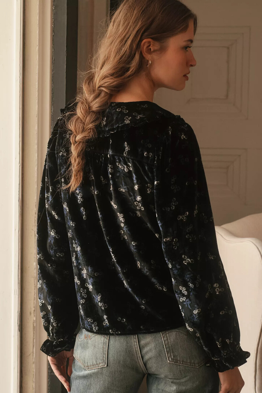 die keira bluse mit kragen und knopfleiste von pilcro langärmlige samt-edition