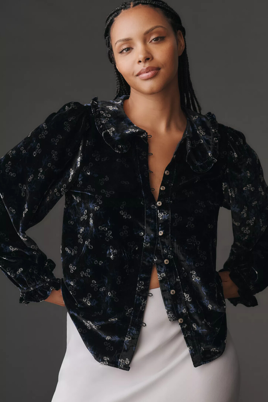 die keira bluse mit kragen und knopfleiste von pilcro langärmlige samt-edition