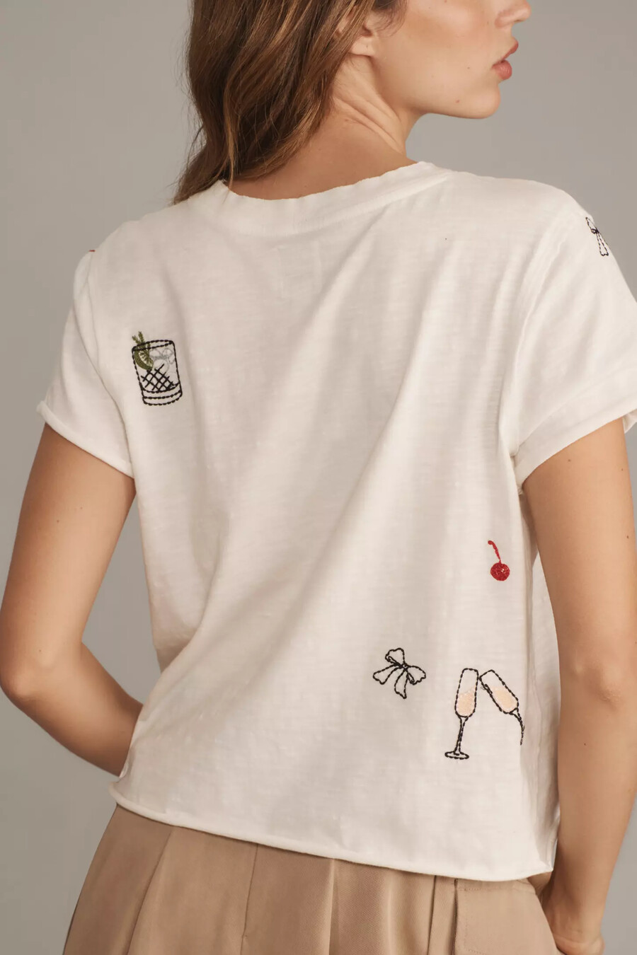das caitlin boxy t-shirt von maeve stickerei-edition