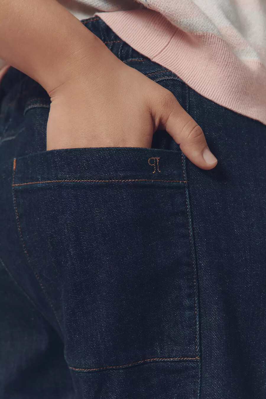 die izzie relaxed pull-on barrel jeans von pilcro