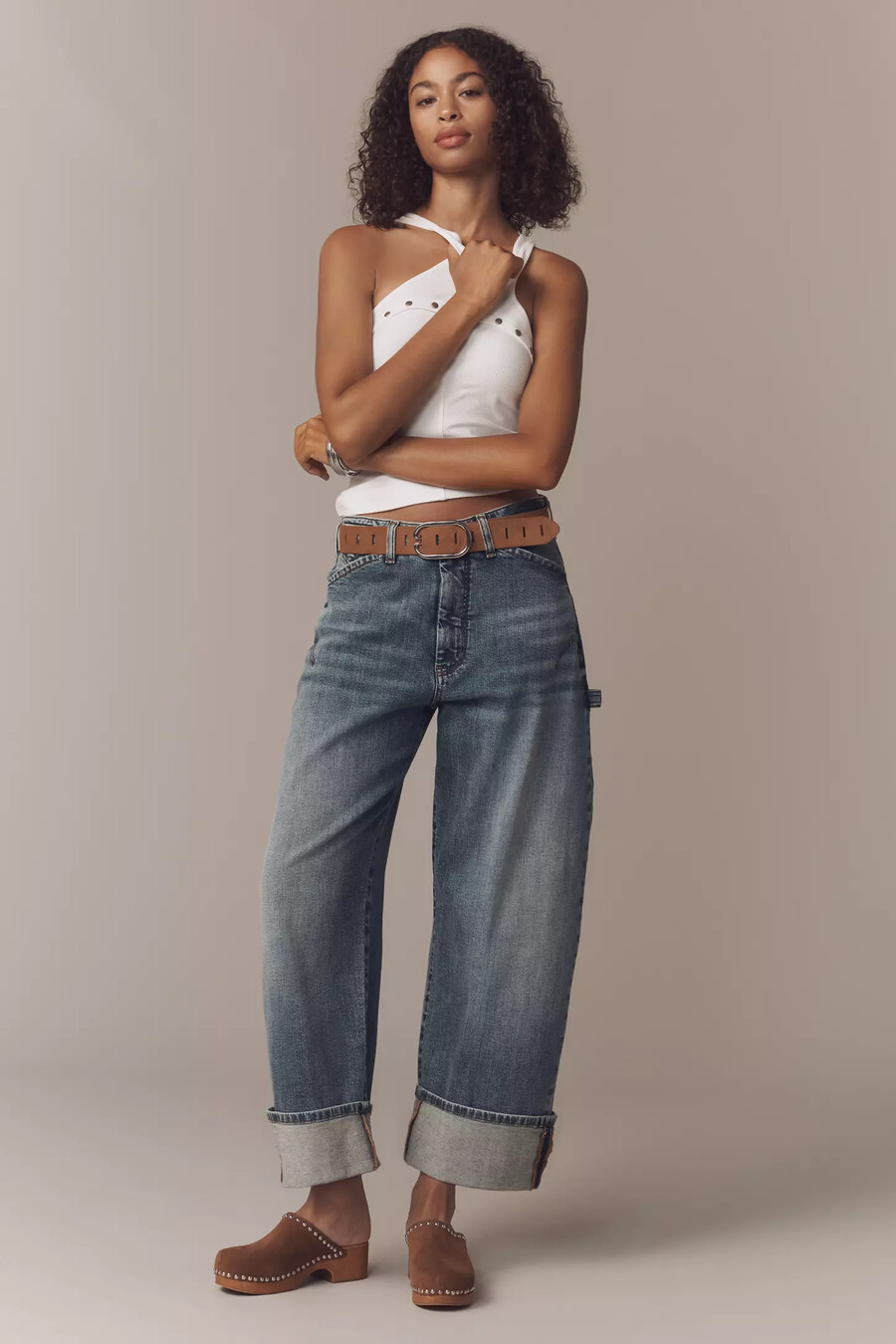 die kayden high-rise barrel jeans von pilcro