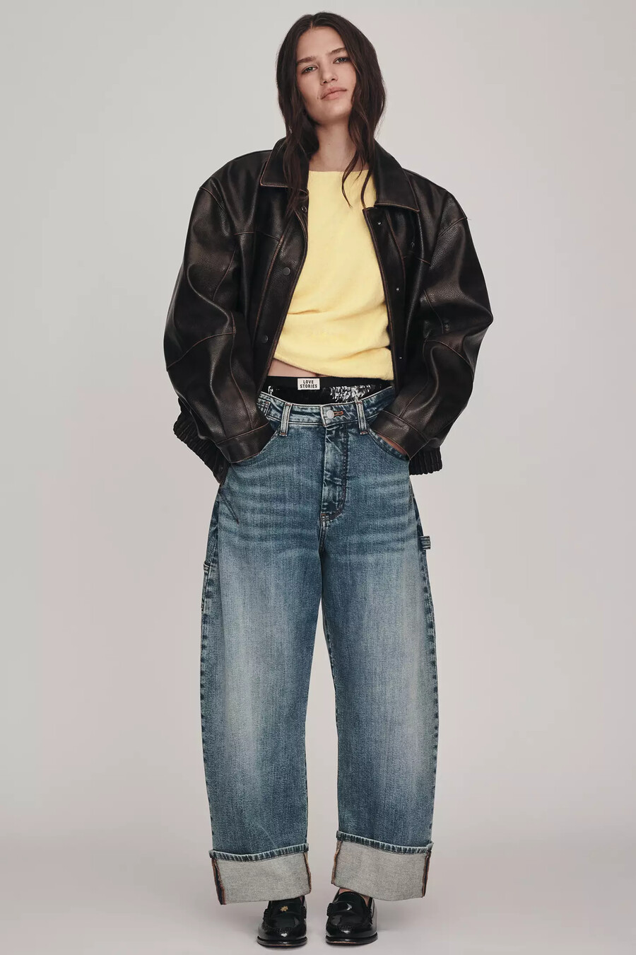 die kayden high-rise barrel jeans von pilcro
