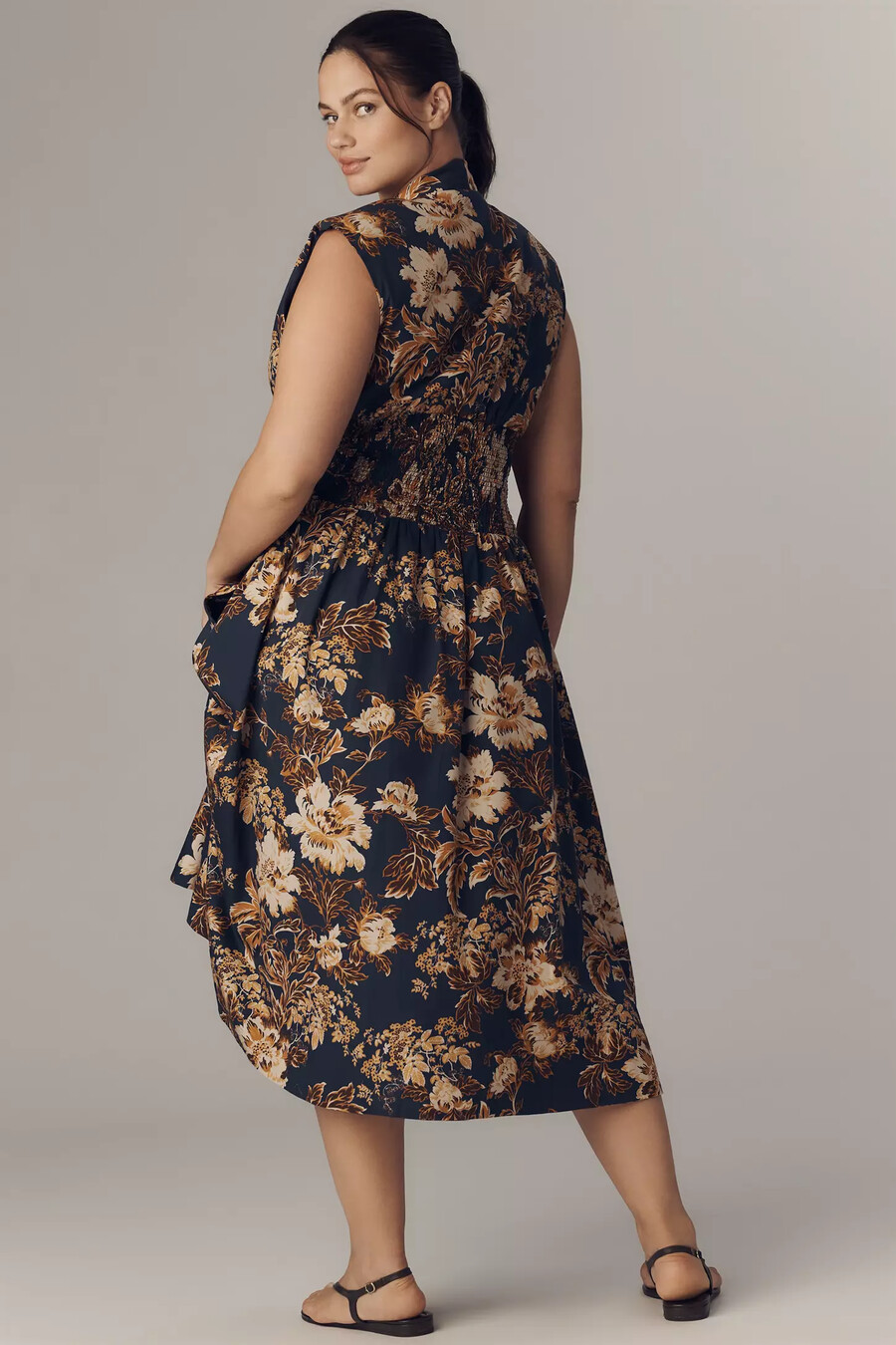 das tommie midi-hemdkleid mit kurzen Ärmeln smokdetails und frontreißverschluss