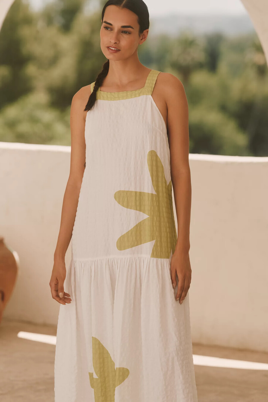 Ärmelloses midikleid „celandine mit eckigem ausschnitt und tiefer taille