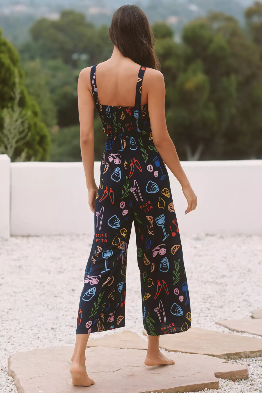 jordan nickson jumpsuit mit eckigem ausschnitt und smokdetails