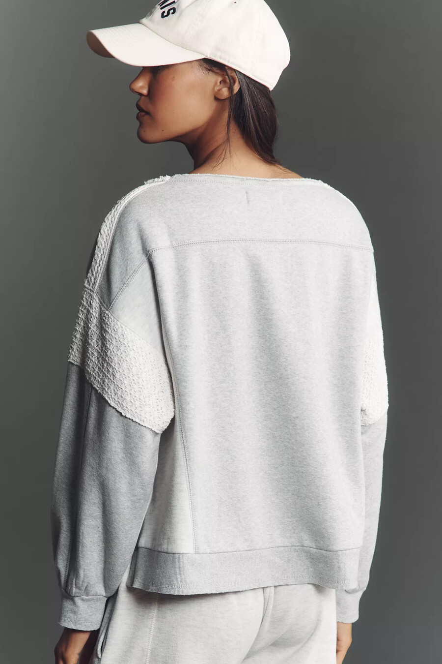 sweatshirt mit rundhalsausschnitt und spitzeneinsatz für tägliches training