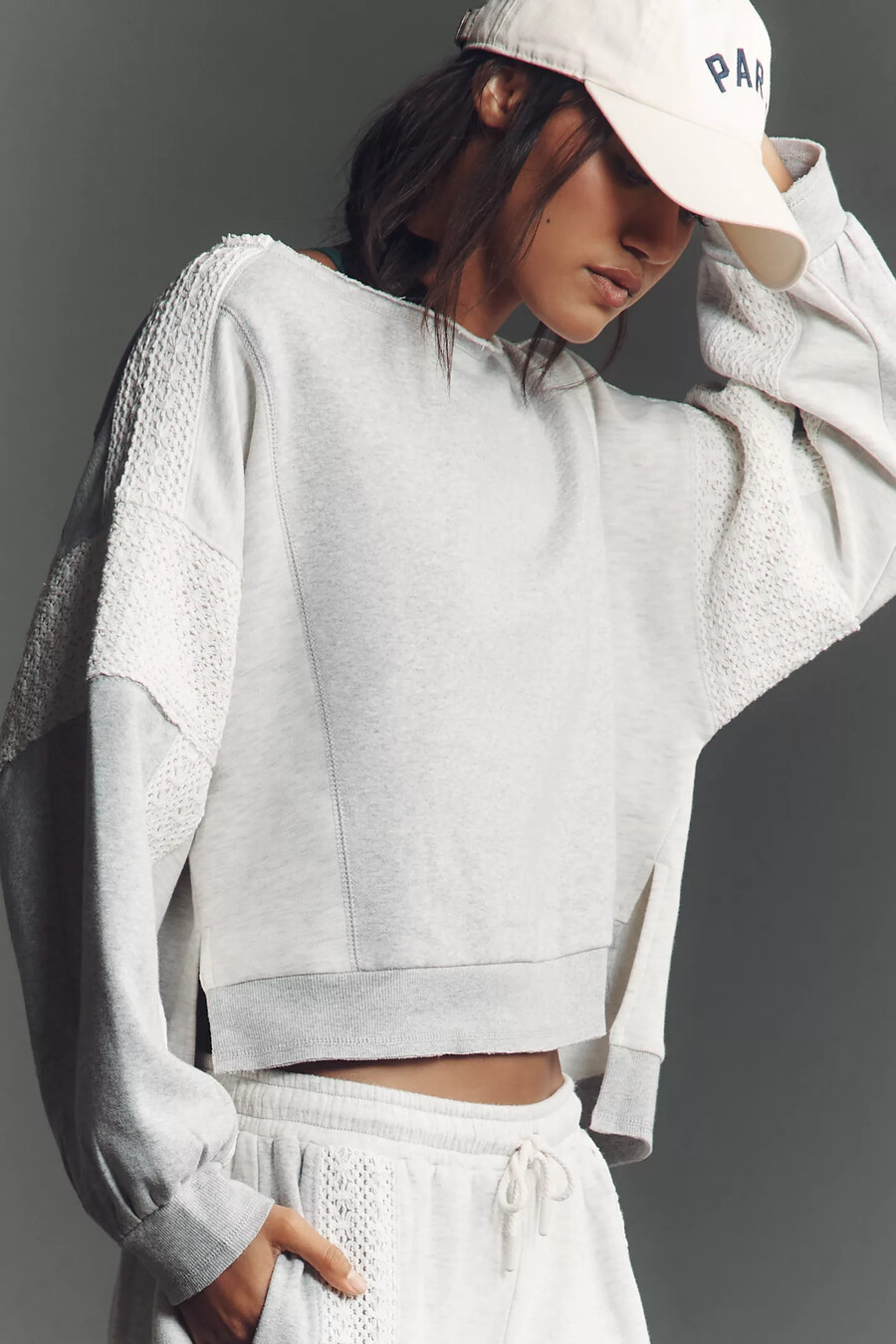 sweatshirt mit rundhalsausschnitt und spitzeneinsatz für tägliches training