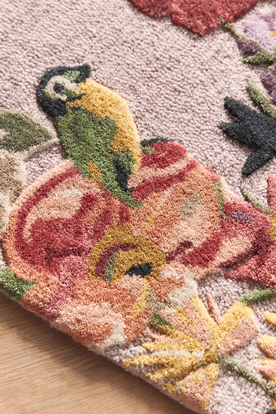 nathalie lete handgetufteter wollteppich mit blumenmuster
