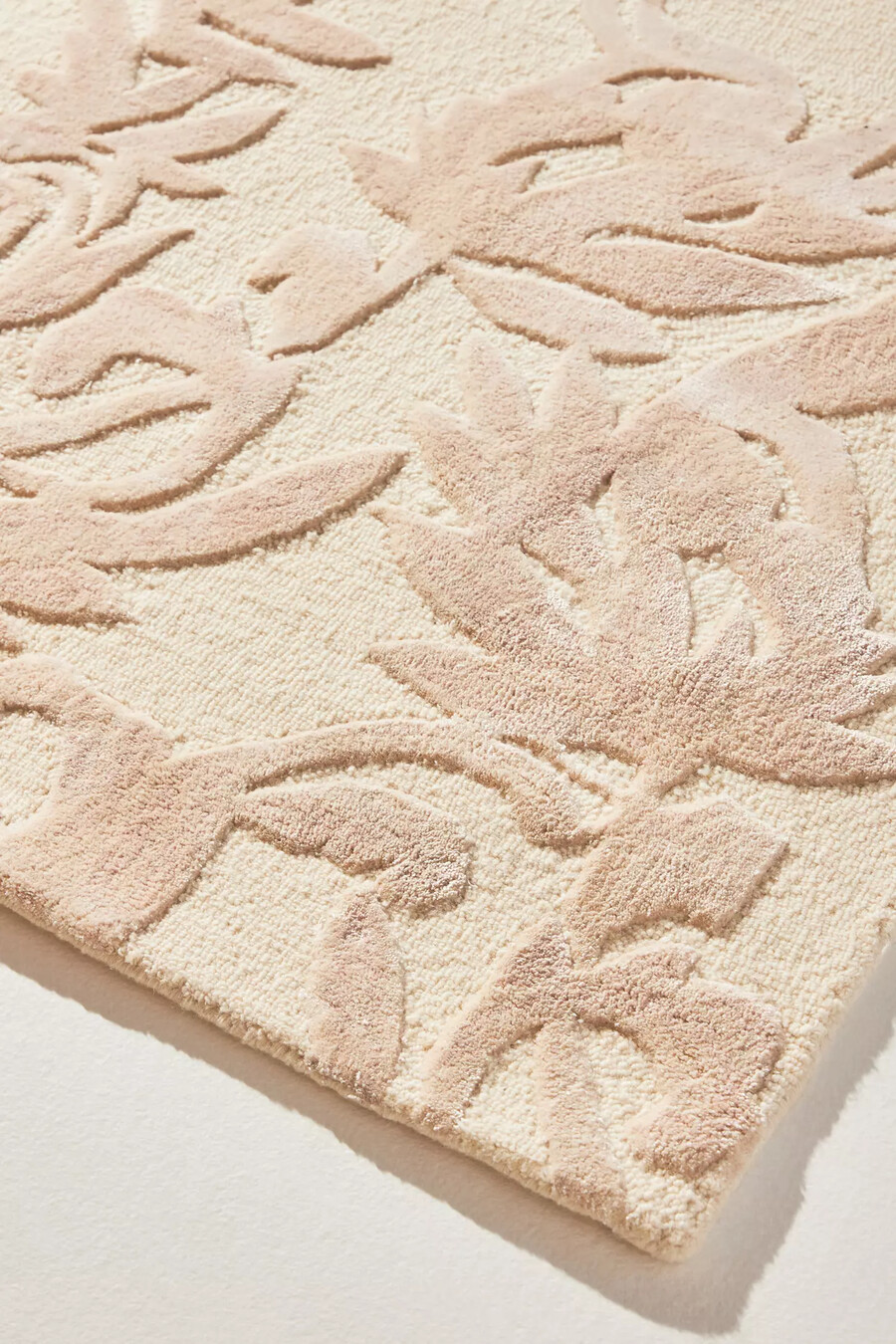 handgewebter lilien-teppich