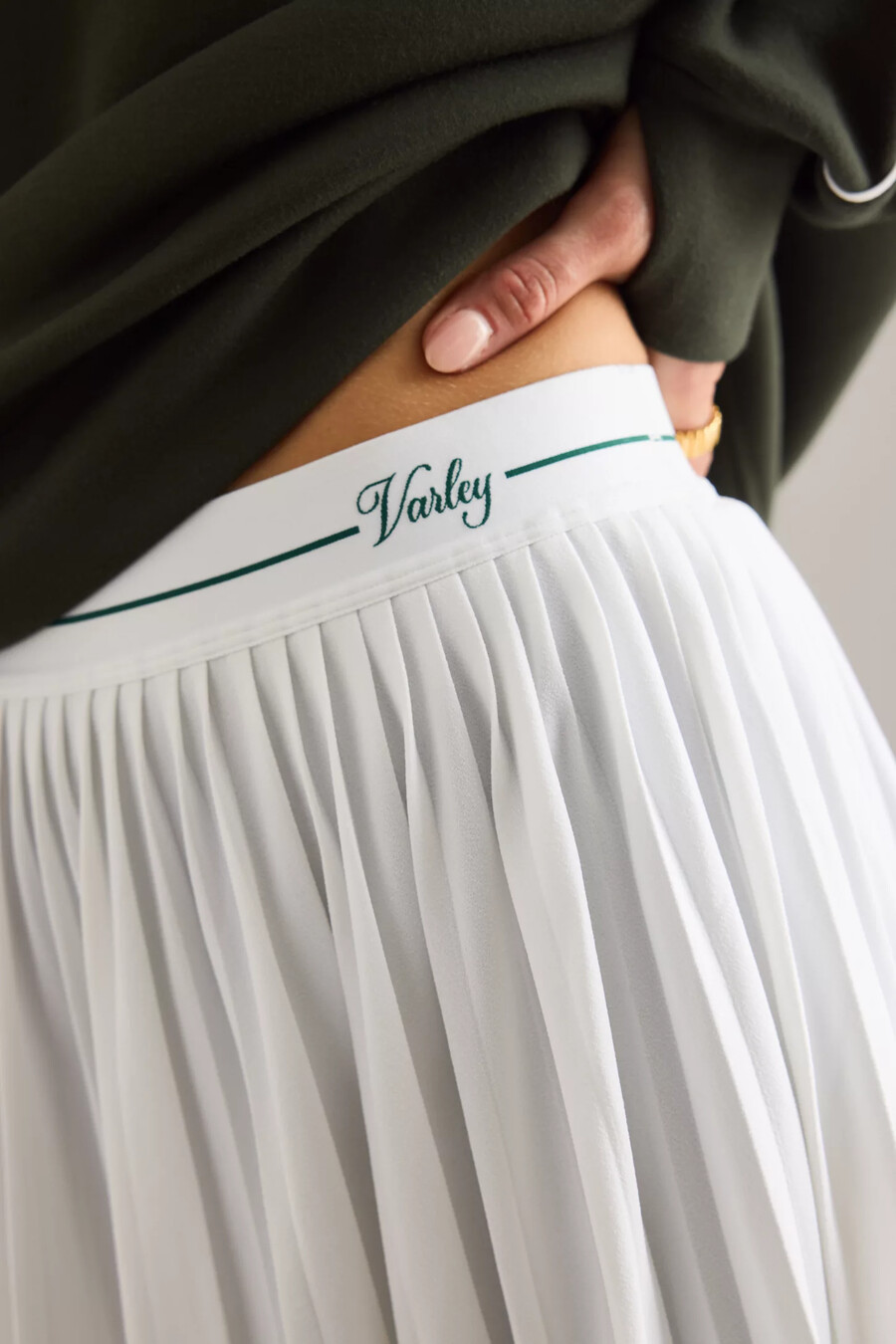 varley clemency mid-rise plissee-skort