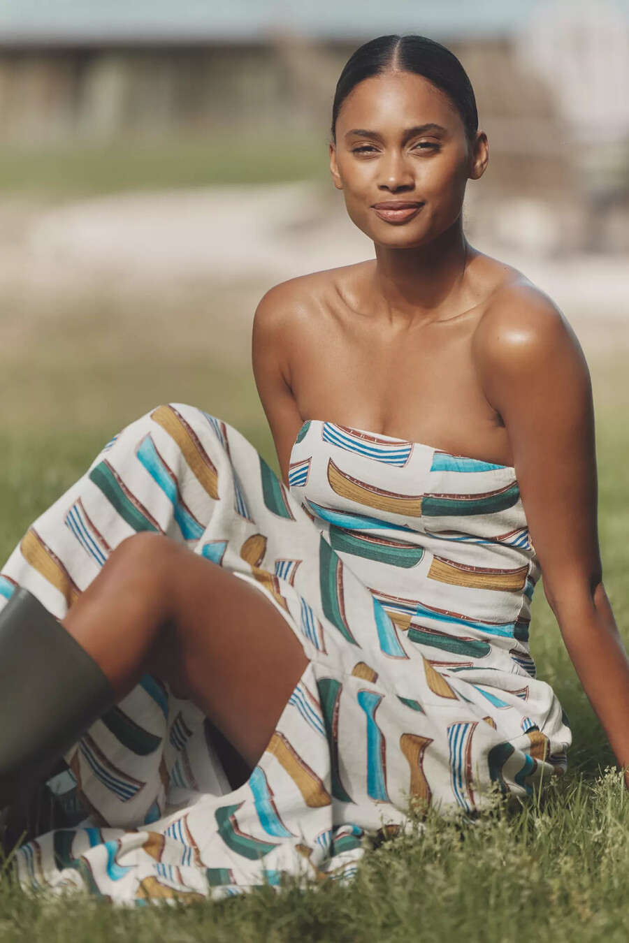 celandine leinen-maxikleid trägerlos mit tiefer taille
