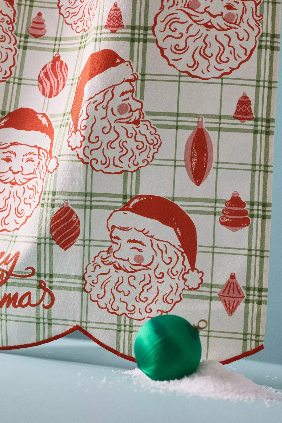 geschirrtuch mit weihnachtsmann-motiv im vintage-stil aus tartan