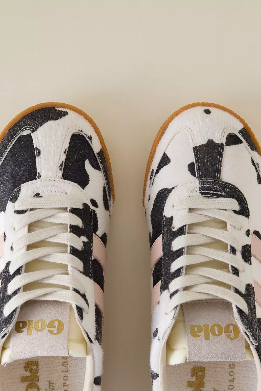 gola x anthropologie elan sneaker mit kuhmuster