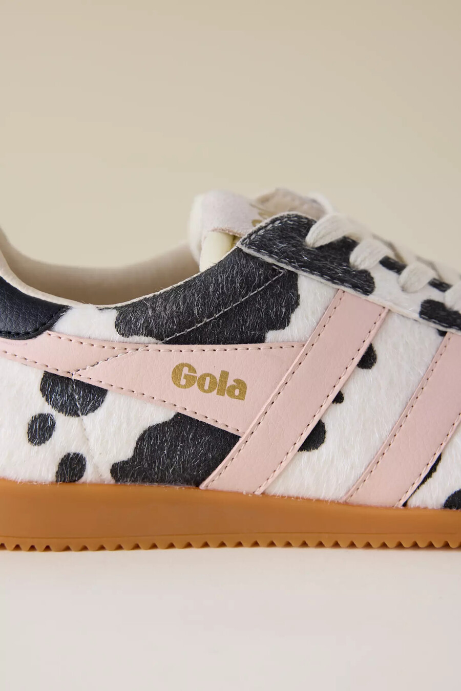 gola x anthropologie elan sneaker mit kuhmuster