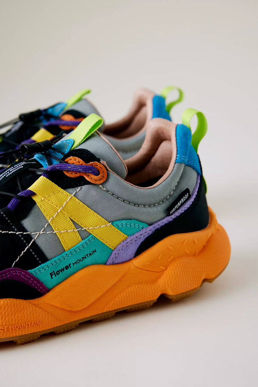 flower mountain iwano 2 trainer