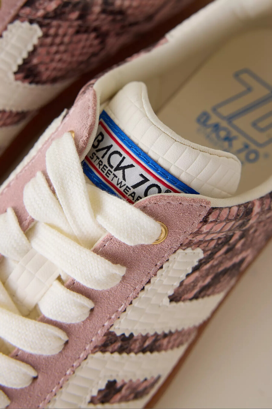 back 70 cloud snake print sneaker