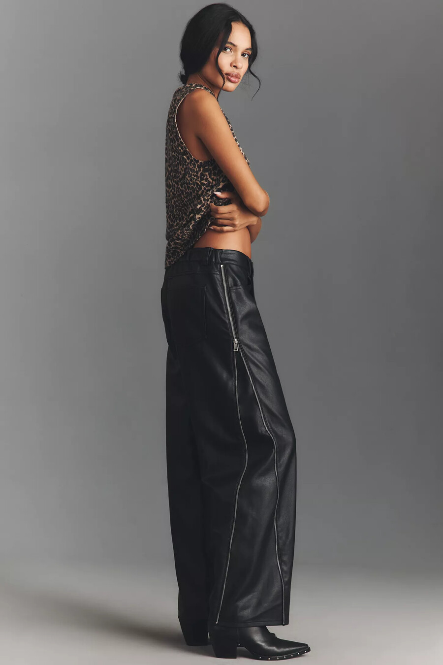 baggy-lederhose mit reißverschluss von anthropologie