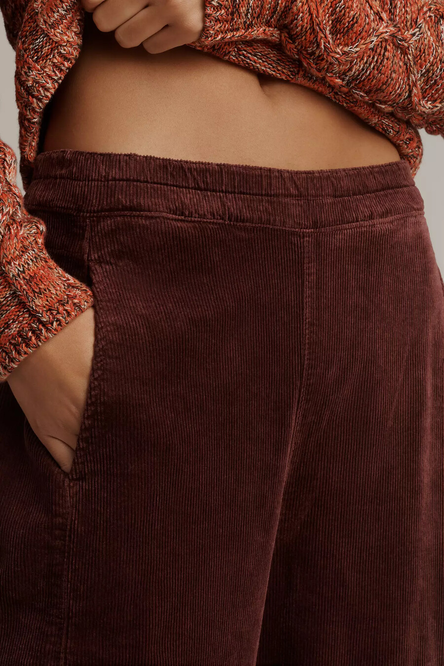 die izzie relaxed pull-on barrel trousers von pilcro cord-edition