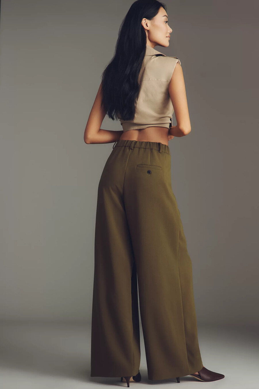 die avery wide-leg plisseehose von maeve