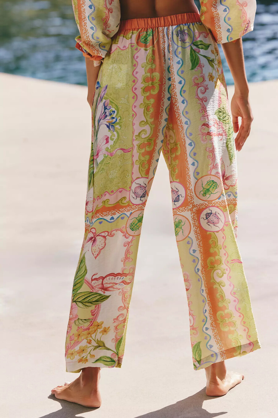celandine transparente bedruckte hose