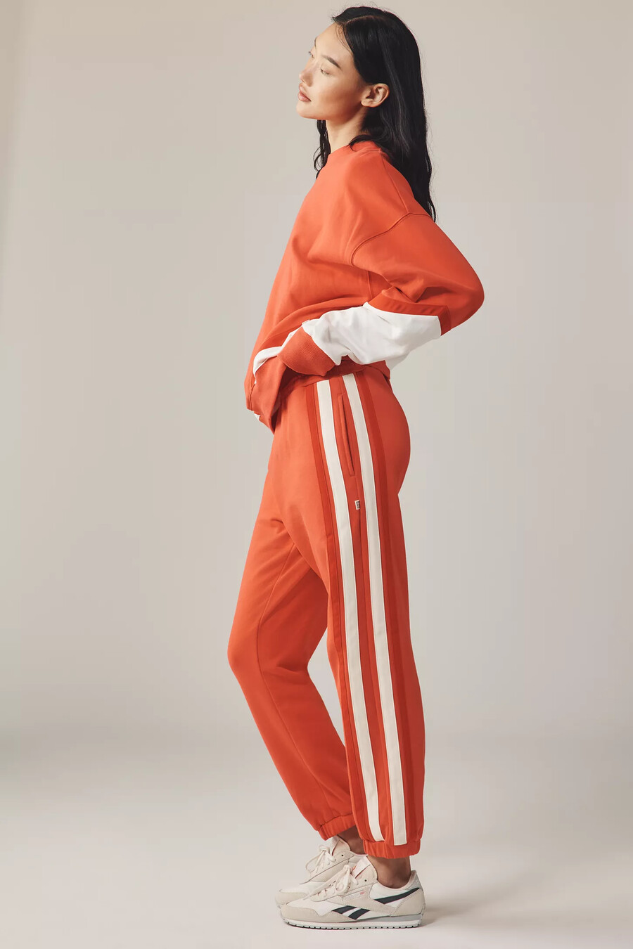 araminta james bisous trainingshose