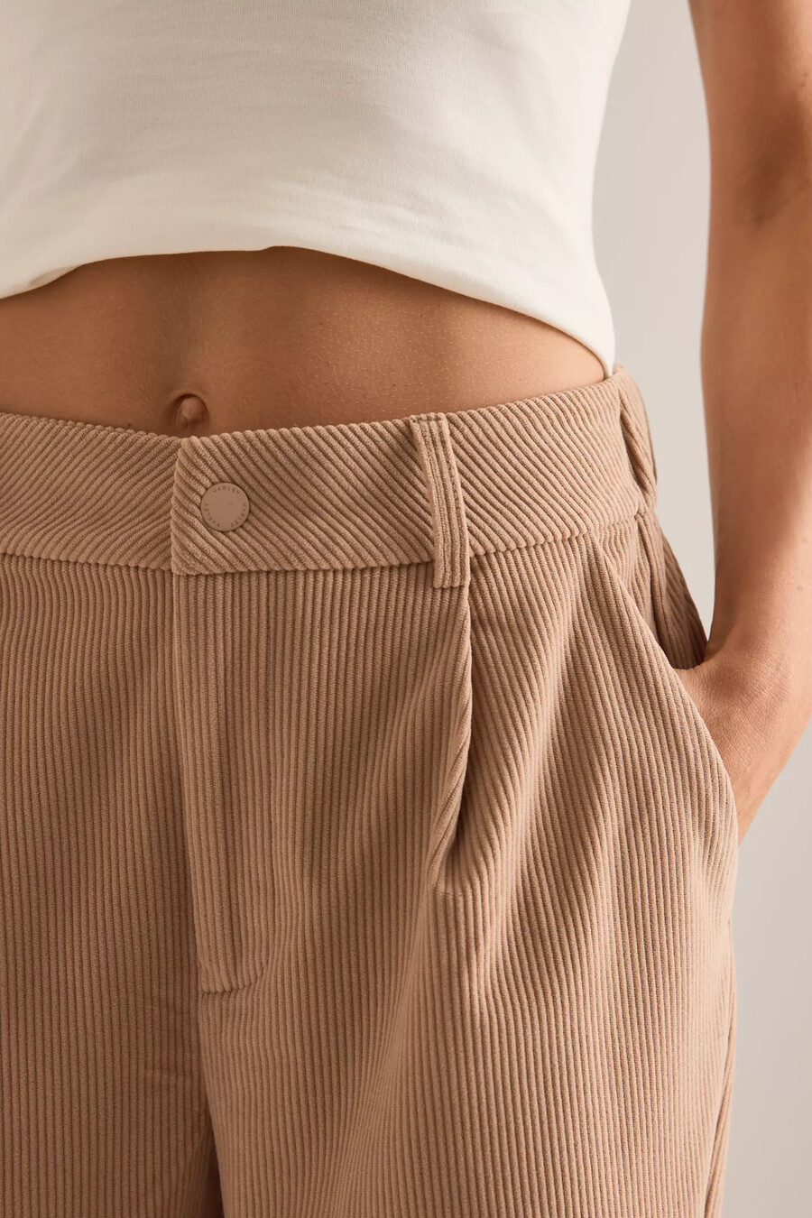 varley florey cordhose mit weitem bein größe 32
