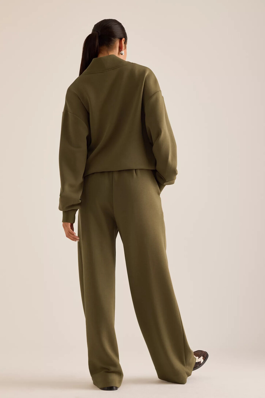 varley extra wide-leg 29.5 hose